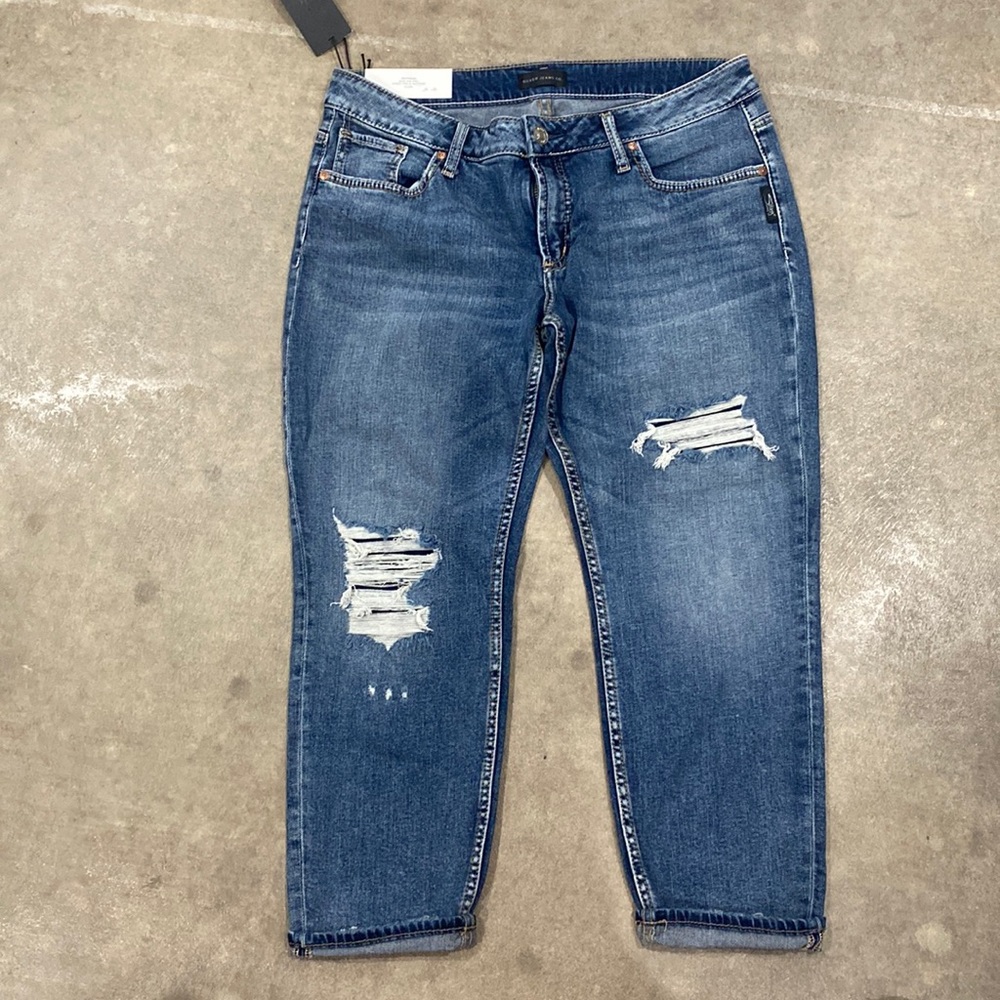 Silver new with tags boyfriend crop